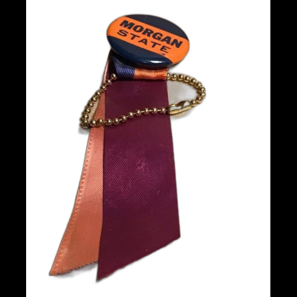 Vintage Morgan State Pinback Button Ribbon and Chain for Charms - Picture 1 of 2